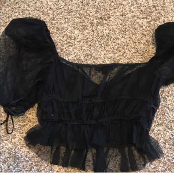 NWT🏷️For Love & Lemons Black Sheer Sunshine Crop Top - Picture 4 of 6